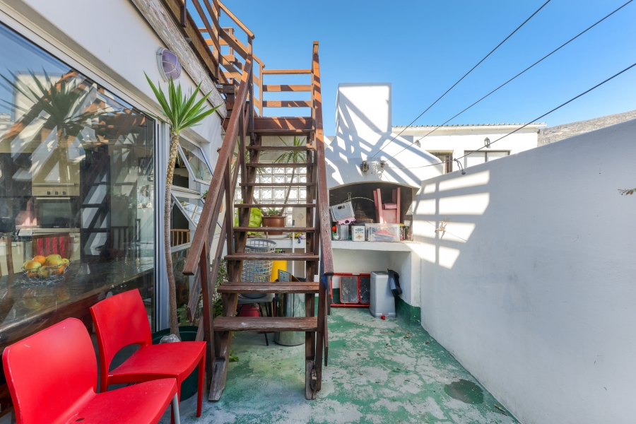 6 Bedroom Property for Sale in Bo Kaap Western Cape